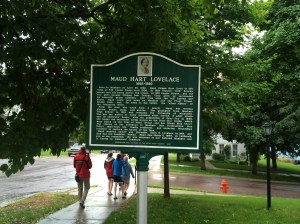 MHL marker, looking down the hill to Tacy's (Bick's) house, Mankato, MN. (Katherine Hart, 2014)